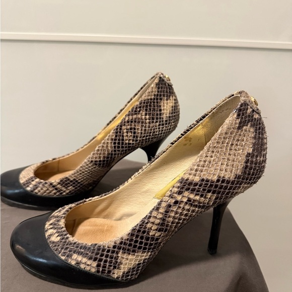 Michael Kors Snakeskin and Black Heels - Picture 3 of 5